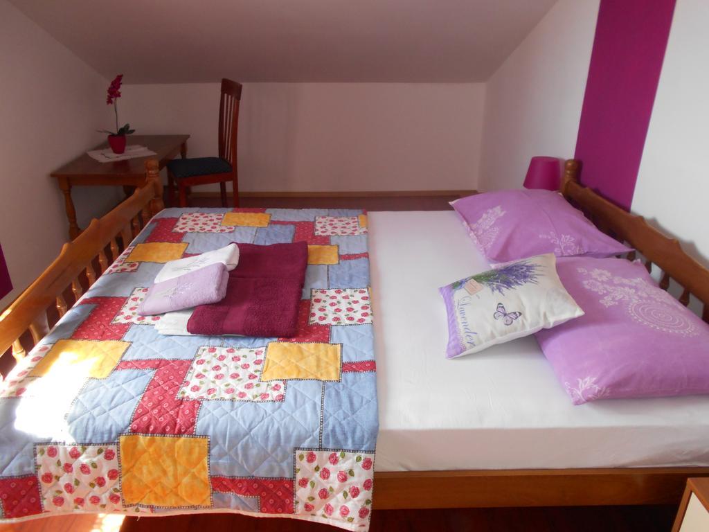 Apartment Olive House Rab Barbat na Rabu Екстериор снимка